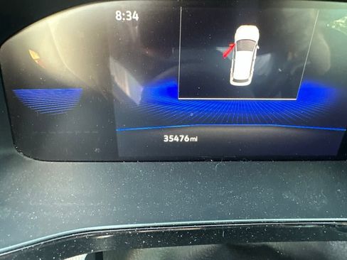Used 2023 Volkswagen Taos S FWD image 4