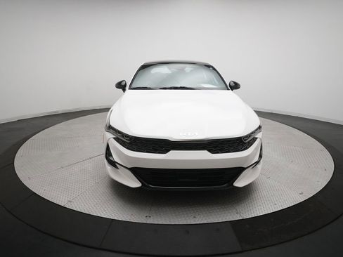 Used 2023 Kia K5 GT-Line image 10