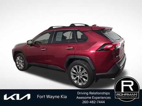 Used 2021 Toyota RAV4 Limited AWD/4WD image 11