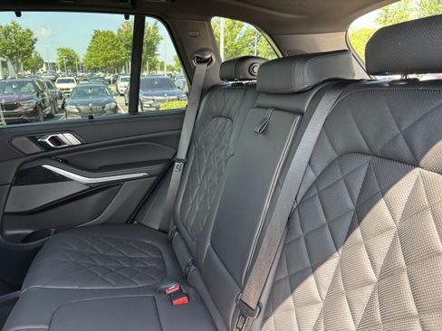 New 2026 BMW X5 xDrive40i w/ M Sport Package AWD/4WD image 34