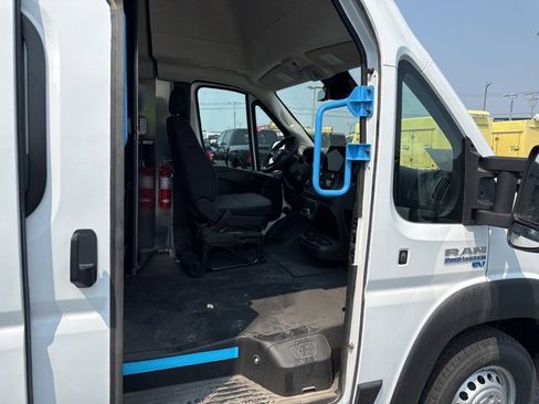 Used 2024 RAM ProMaster 3500 w/ Delivery Van Package image 13