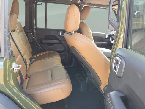 Used 2021 Jeep Wrangler Unlimited Rubicon image 27