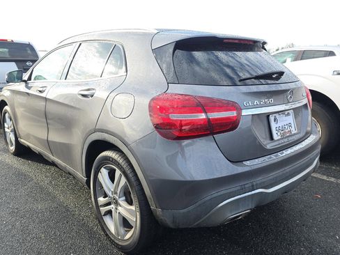Used 2019 Mercedes-Benz GLA 250 4MATIC image 4