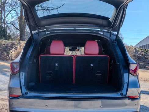 Used 2023 Acura MDX A-Spec image 9