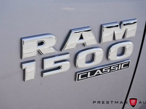 Used 2020 RAM 1500 Classic SLT AWD/4WD image 13