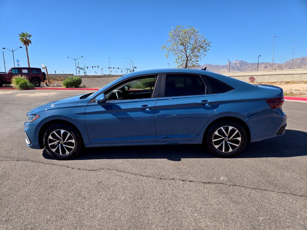 Certified 2026 Volkswagen Jetta S FWD image 3