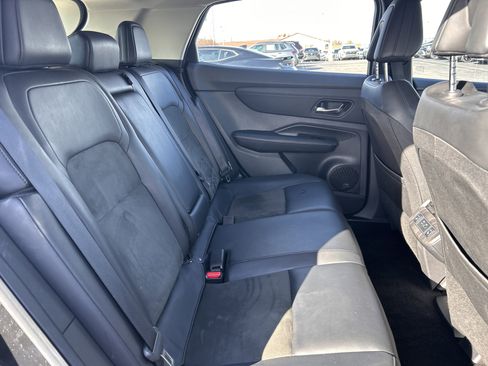 Used 2023 Nissan Ariya FWD image 26