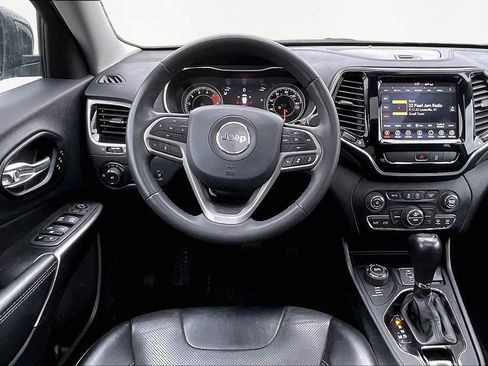 Used 2022 Jeep Cherokee Limited image 10