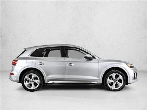 Certified 2023 Audi Q5 2.0T Premium Plus w/ Premium Plus Package image 4