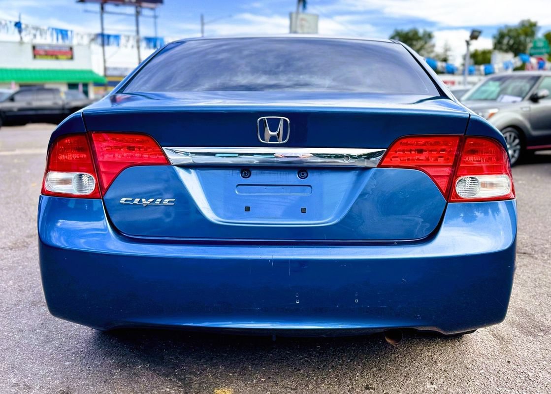 Used 2011 Honda Civic LX image 4
