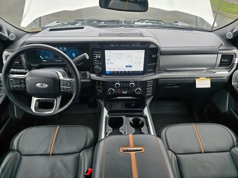 Used 2024 Ford F350 Platinum image 16