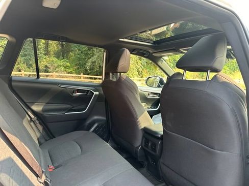 Used 2023 Toyota RAV4 SE w/ Weather & Moonroof Package AWD/4WD image 21