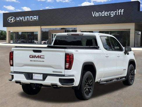 Used 2023 GMC Sierra 1500 Elevation w/ X31 Off-Road Package AWD/4WD image 4
