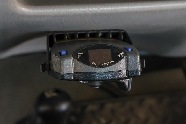 Used 1999 Ford F550 4x4 Regular Cab Super Duty image 20