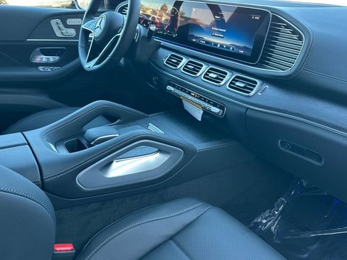 New 2026 Mercedes-Benz GLE 450 4MATIC Coupe image 16