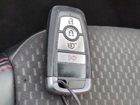 Used 2024 Ford Escape ST-Line image 27