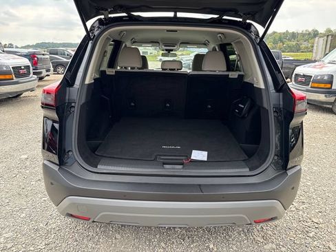 Used 2023 Nissan Rogue SV AWD/4WD image 21