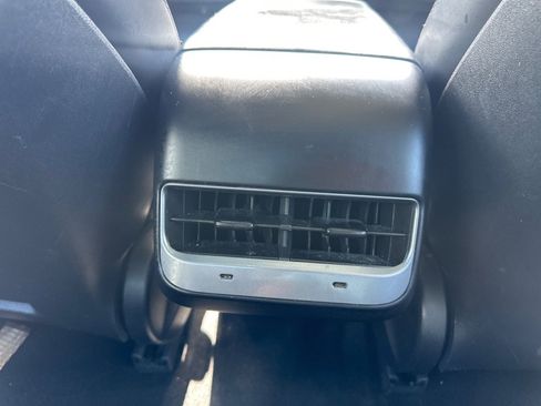 Used 2021 Tesla Model 3 Long Range AWD/4WD image 25