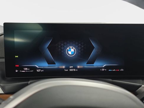 New 2026 BMW 330i xDrive Sedan w/ M Sport Package AWD/4WD image 19