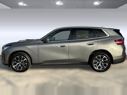 Used 2026 BMW X3 xDrive30i w/ Premium Package AWD/4WD image 2