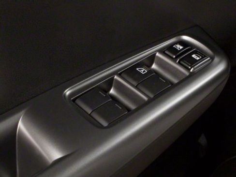 Used 2010 Subaru Impreza Outback Sport image 22