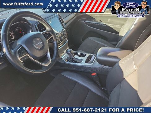 Used 2019 Jeep Grand Cherokee Altitude image 4