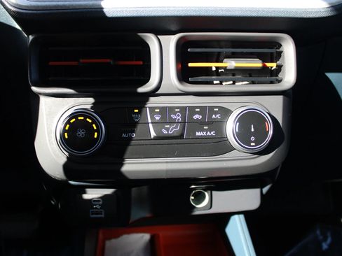 Used 2023 Ford Maverick XLT w/ Equipment Group 300A Standard image 20