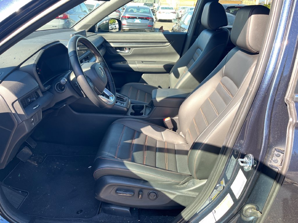 Used 2025 Honda CR-V Sport-L image 9