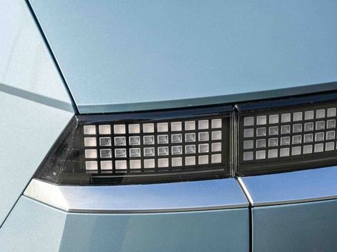 Certified 2024 Hyundai Ioniq 5 Limited image 8