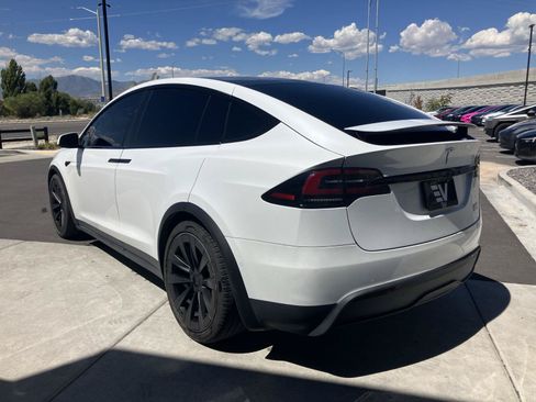 Used 2022 Tesla Model X Plaid AWD/4WD image 6