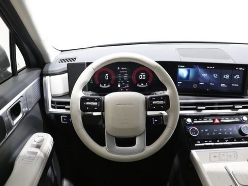Used 2026 Hyundai Santa Fe SEL AWD/4WD image 11