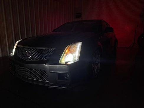 Used 2011 Cadillac CTS V RWD image 8