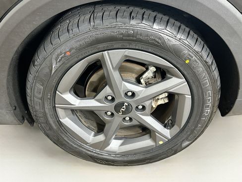 Used 2025 Kia K4 FWD image 11