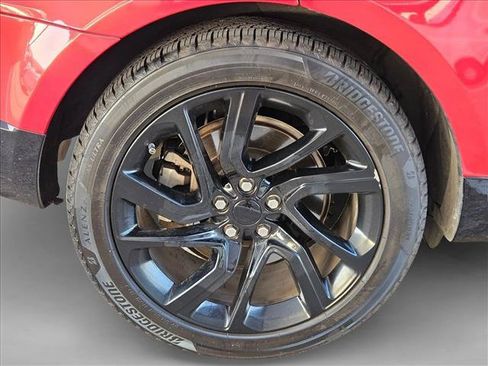 Used 2018 Land Rover Range Rover Sport HSE AWD/4WD image 19