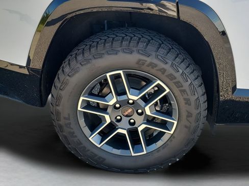 New 2026 GMC Terrain AT4 w/ Convenience Package III image 19