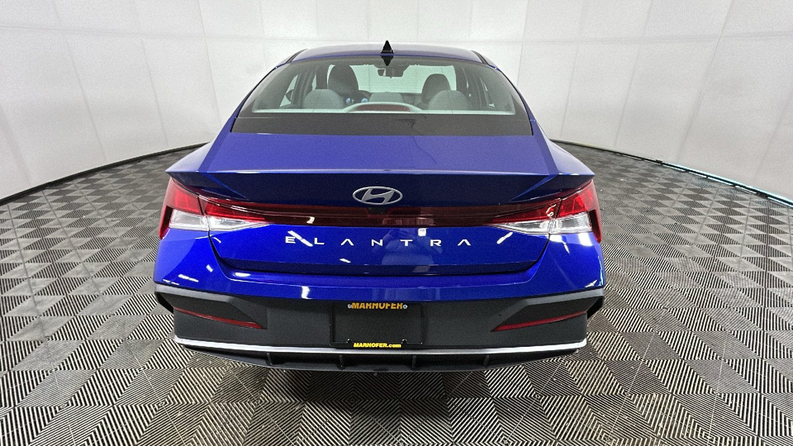 Used 2024 Hyundai Elantra SEL FWD image 4