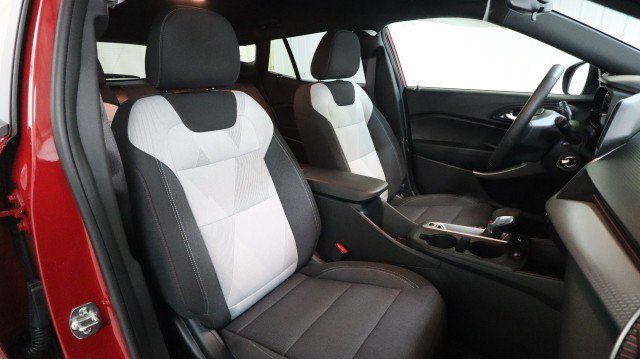 Used 2026 Chevrolet Trax RS w/ Driver Confidence Package FWD image 12
