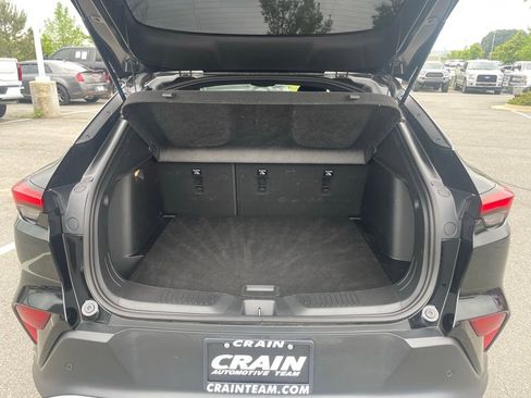 Used 2025 Buick Envista Preferred w/ Convenience I Package FWD image 7