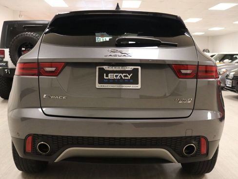 Used 2020 Jaguar E-PACE SE image 8