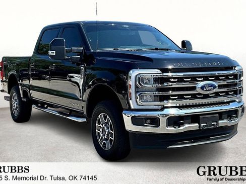 Used 2024 Ford F250 Lariat image 1