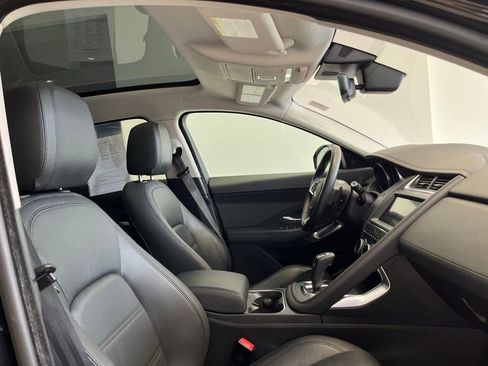 Used 2019 Jaguar E-PACE S AWD/4WD image 32