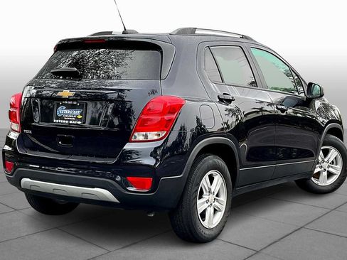 Used 2022 Chevrolet Trax LT w/ LT Convenience Package FWD image 13