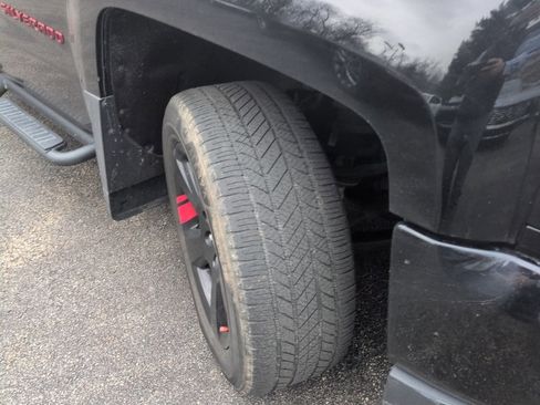 Used 2017 Chevrolet Silverado 1500 LT w/ Redline Edition image 4