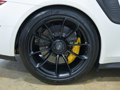 Used 2019 Porsche 911 GT3 RS RWD image 22