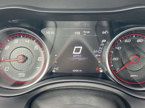 Used 2023 Dodge Charger SXT RWD image 7