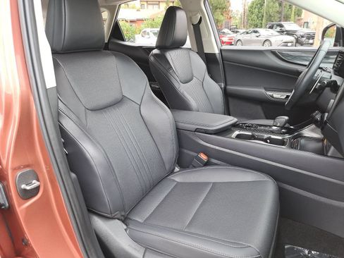 Used 2025 Lexus NX 350 AWD w/ Cold Area Package image 10