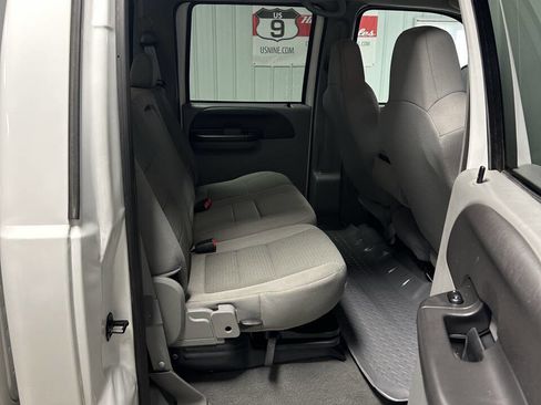 Used 2005 Ford F250 XLT image 26