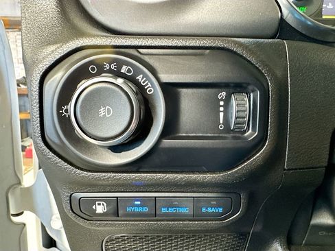 Used 2023 Jeep Wrangler Unlimited Rubicon 4xe w/ Cold Weather Group image 19