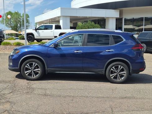 Used 2019 Nissan Rogue SV w/ Premium Package AWD/4WD image 8