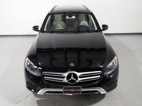 Used 2019 Mercedes-Benz GLC 300 image 11